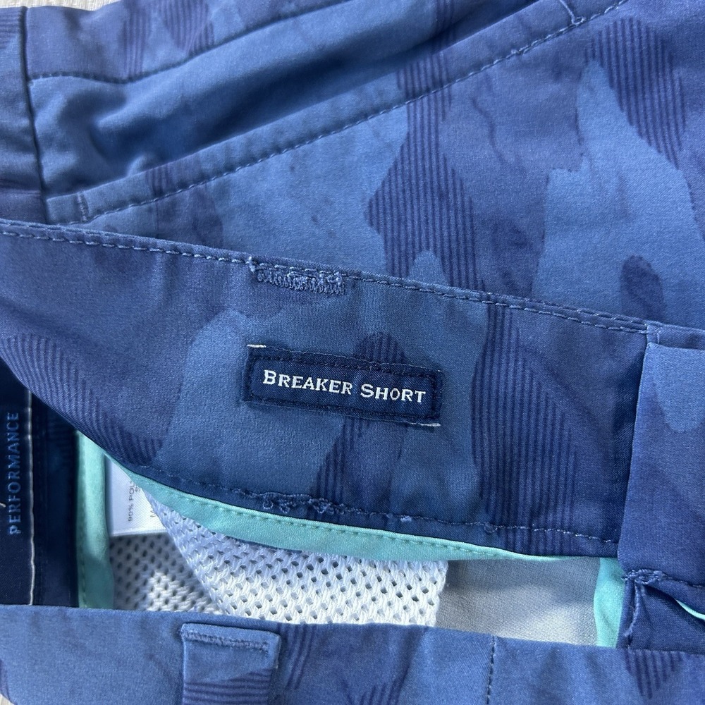 Vineyard Vines Size 35 Performance Breaker Blue Camo 7.5" Short Golf - Picture 6 of 10